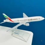Emirates Airways Boeing 747 Metal Aircraft – 16 cm