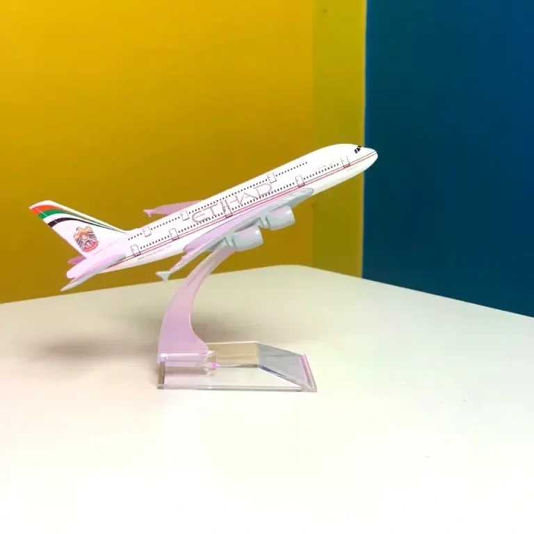 Etihad Airway A380 Metal Aircraft-16cm Etihad Airway A380 Metal Aircraft-16cm - Image 1