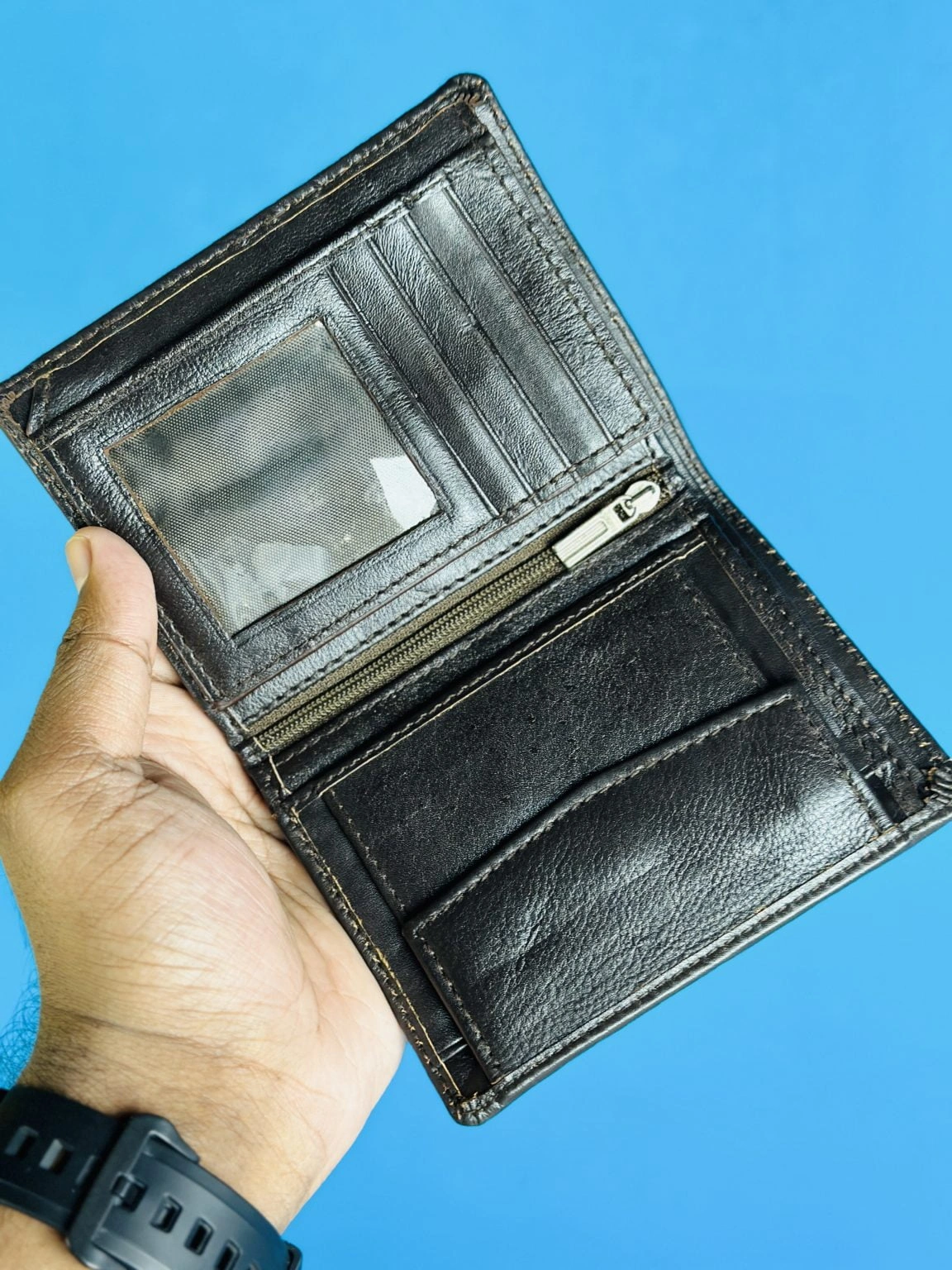 Men’s Stylish Leather Wallet – Chocolate Color Men’s Stylish Leather Wallet – Chocolate Color - Image 1