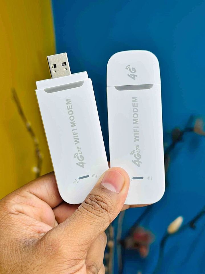 4G-LTE-WiFi-Modem-in-BD 4G LTE WiFi Modem- Support All Bangladesh SIM Cards- White Color - Image 1