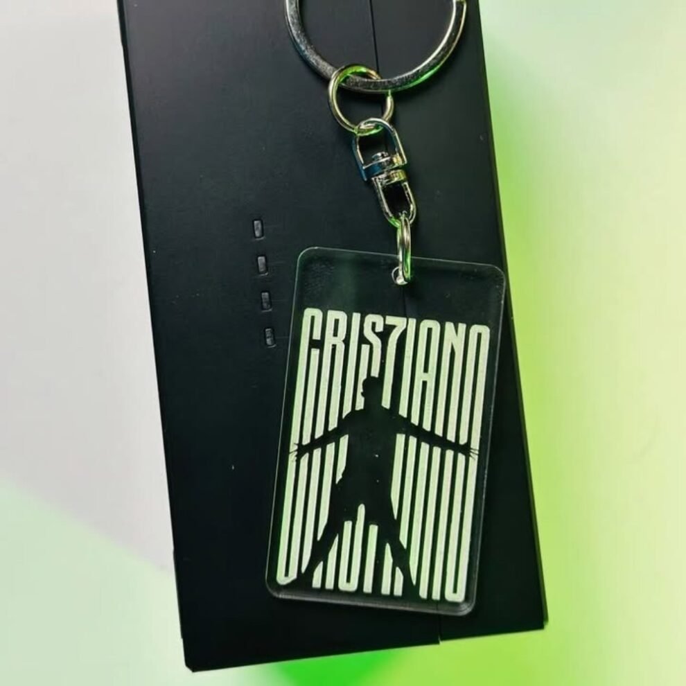 WhatsApp-Image-2025-09-15-at-16.16-1-990x990 Acrylic Keyring – Cristiano Ronaldo - Image 1